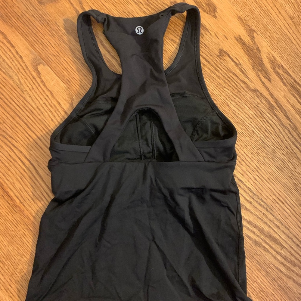 Lululemon tank top